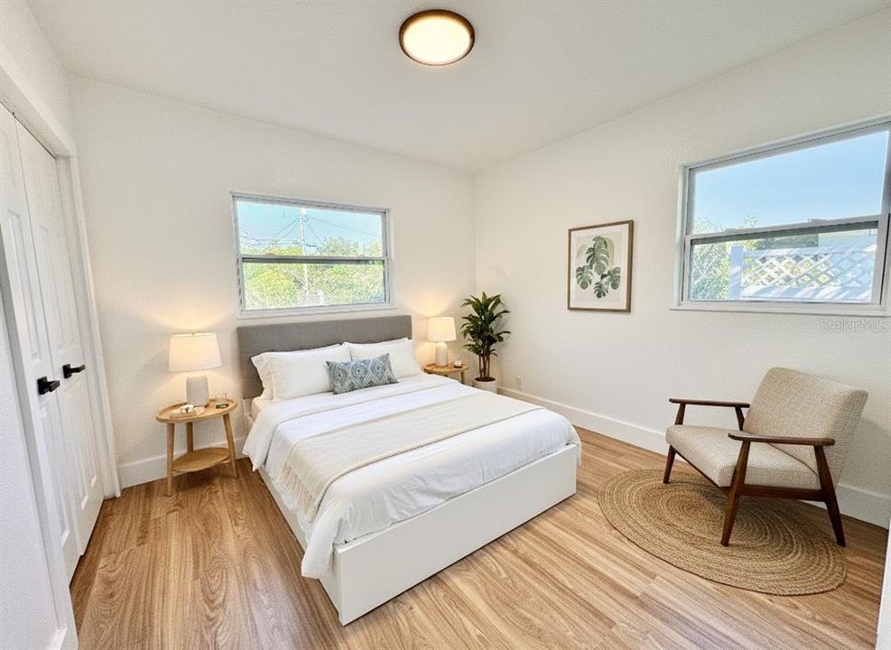 For Sale: $365,000 (3 beds, 2 baths, 1233 Square Feet)