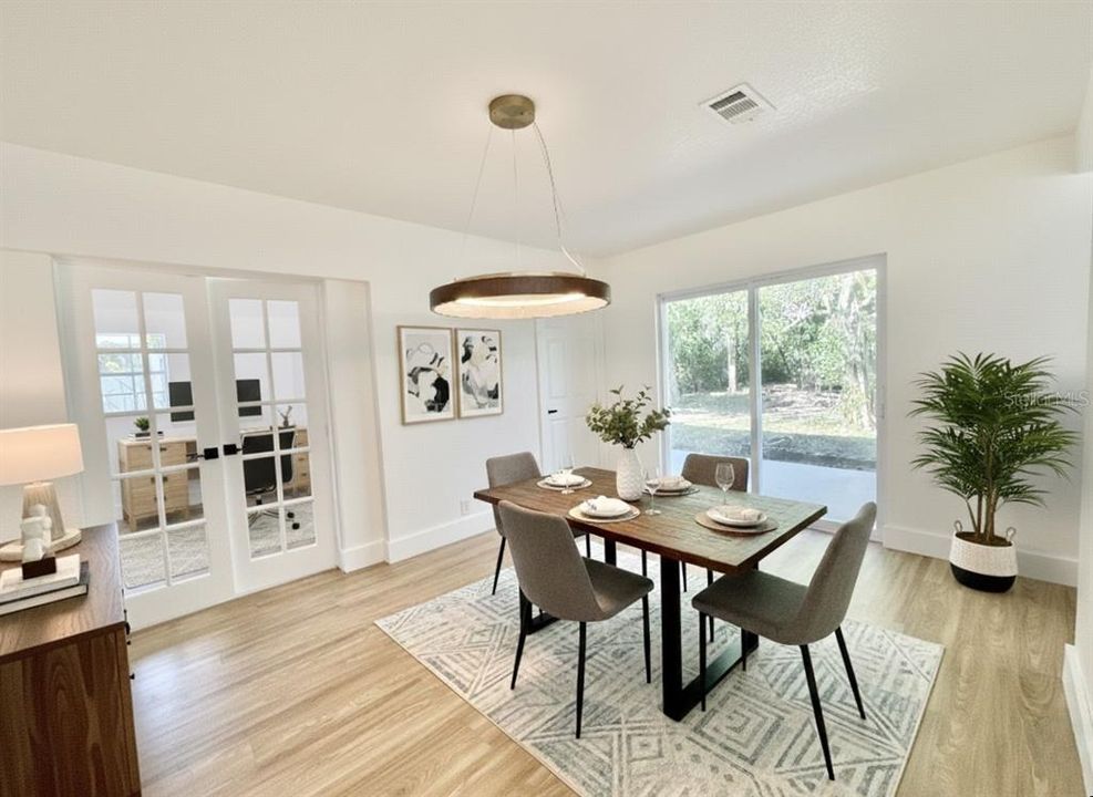 For Sale: $365,000 (3 beds, 2 baths, 1233 Square Feet)