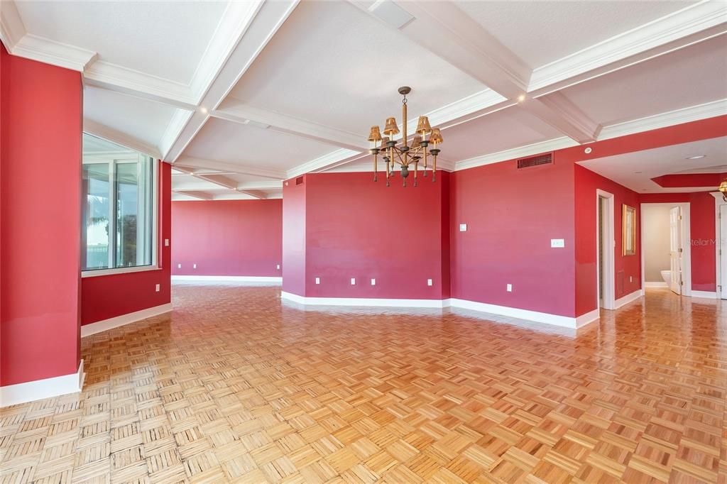 На продажу: $1,325,000 (2 спален, 2 ванн, 2319 Квадратных фут)