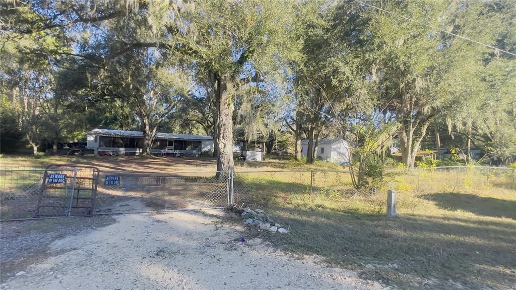 For Sale: $89,900 (3 beds, 2 baths, 1620 Square Feet)