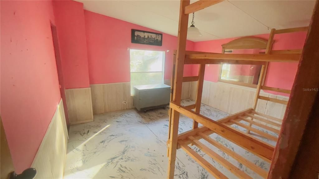 For Sale: $89,900 (3 beds, 2 baths, 1620 Square Feet)