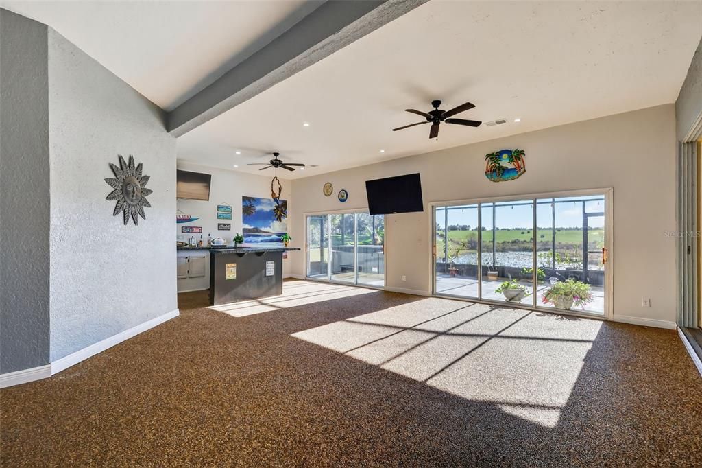 For Sale: $595,000 (2 beds, 2 baths, 2945 Square Feet)