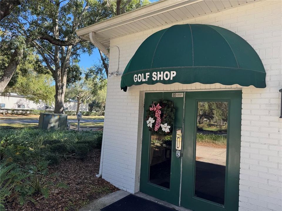 For Sale: $595,000 (2 beds, 2 baths, 2945 Square Feet)