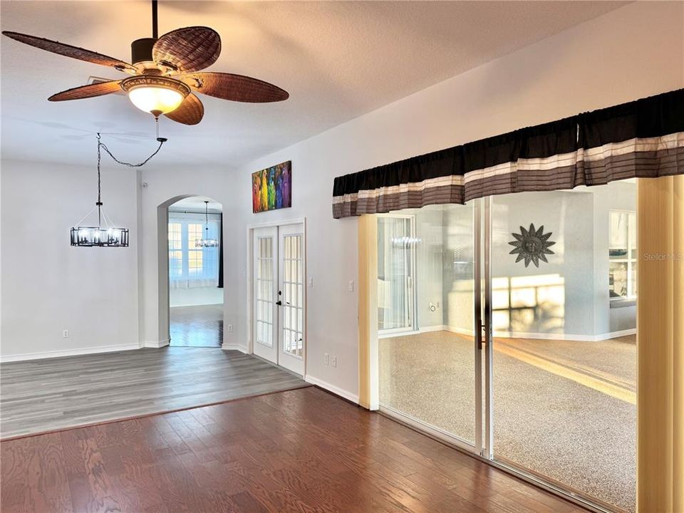 For Sale: $595,000 (2 beds, 2 baths, 2945 Square Feet)