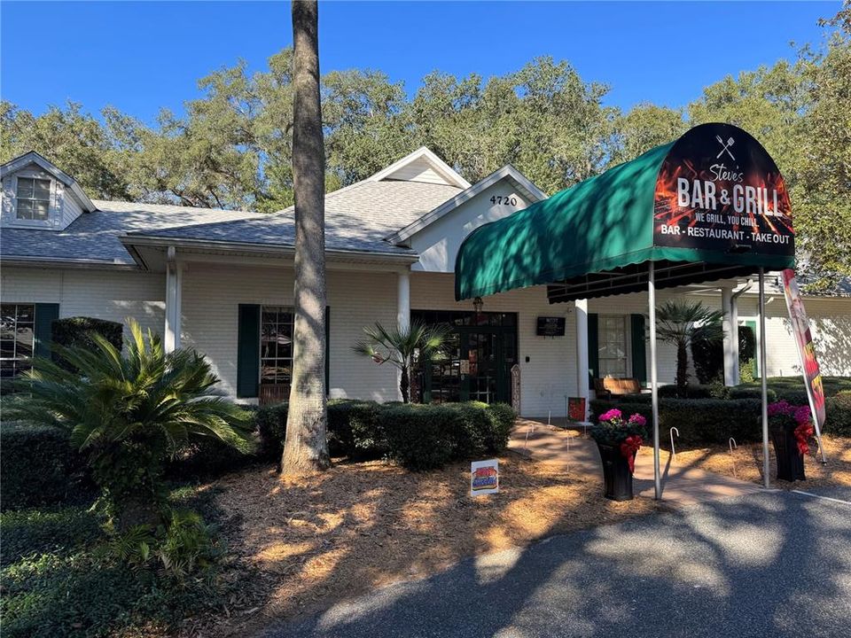 For Sale: $595,000 (2 beds, 2 baths, 2945 Square Feet)