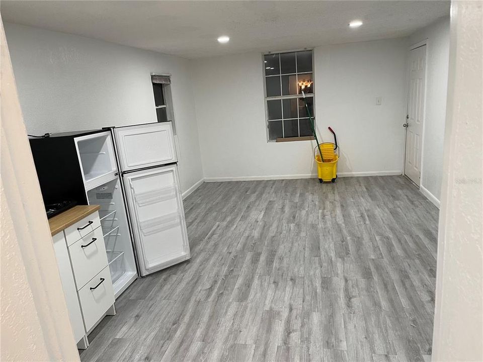 出租: $2,300 (3 贝兹, 3 浴室, 1322 平方英尺)