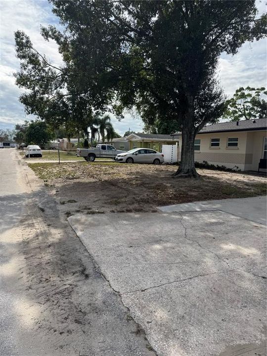 出租: $2,300 (3 贝兹, 3 浴室, 1322 平方英尺)