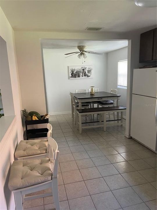 出租: $2,300 (3 贝兹, 3 浴室, 1322 平方英尺)