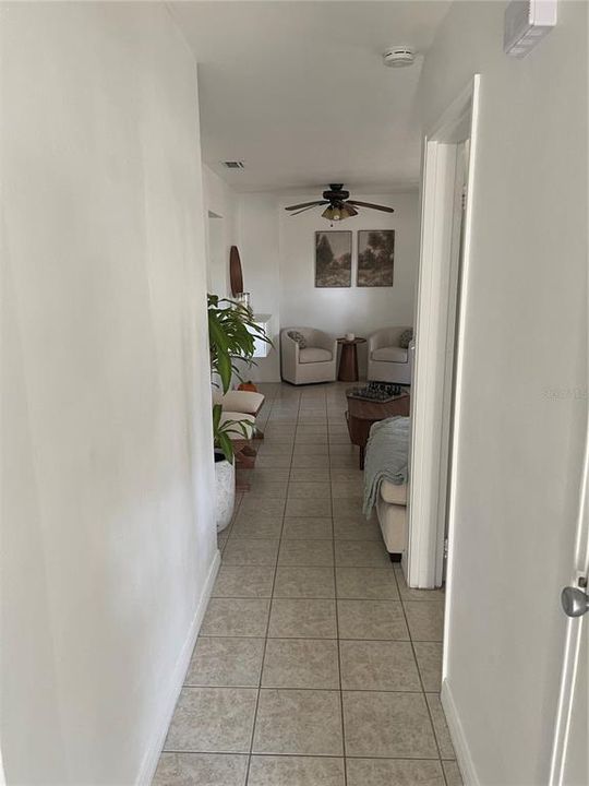 出租: $2,300 (3 贝兹, 3 浴室, 1322 平方英尺)