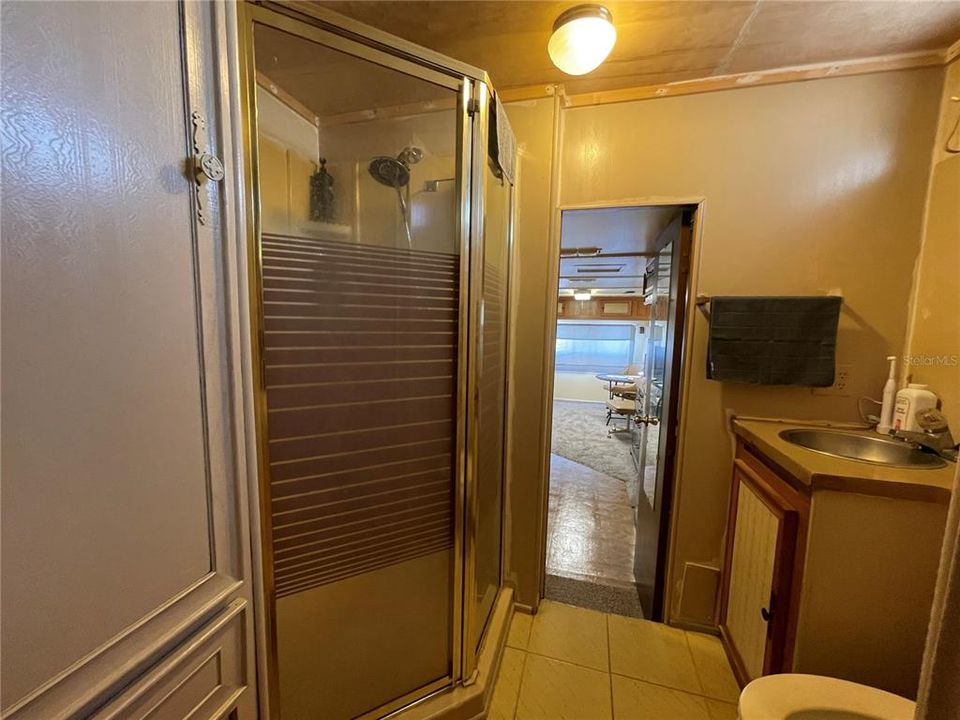 На продажу: $58,900 (1 спален, 1 ванн, 296 Квадратных фут)