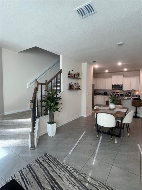 На продажу: $329,000 (3 спален, 2 ванн, 1758 Квадратных фут)