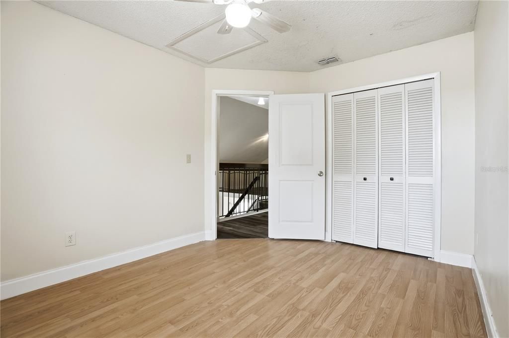 For Sale: $419,000 (5 beds, 2 baths, 1718 Square Feet)