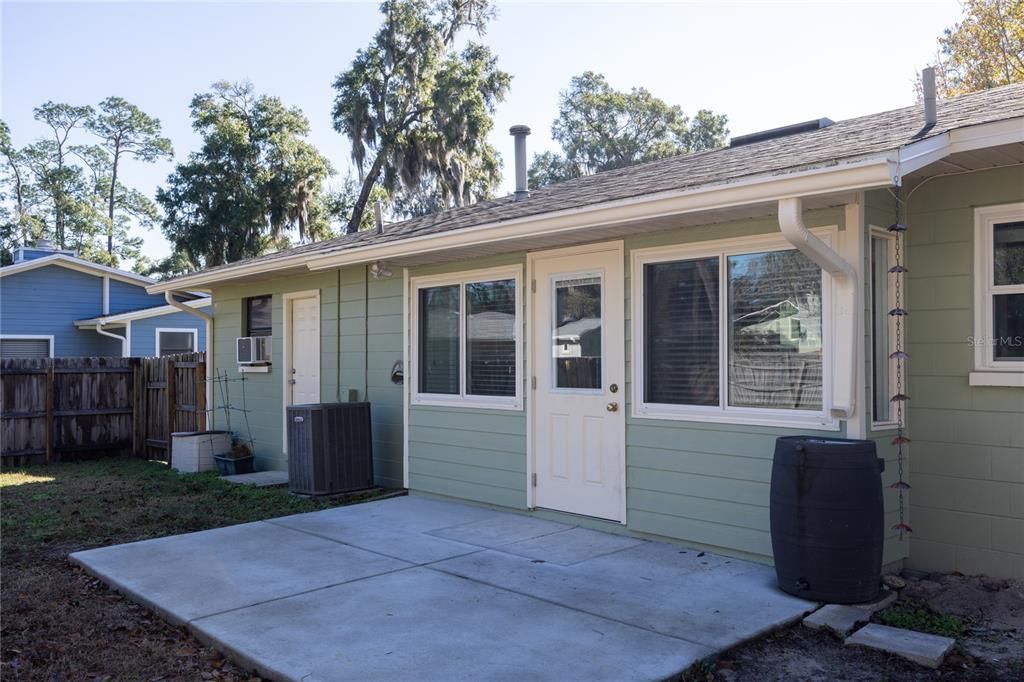 出租: $2,500 (3 贝兹, 2 浴室, 1406 平方英尺)