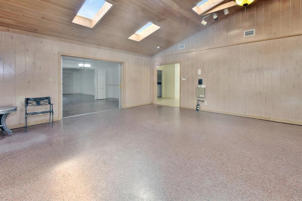 На продажу: $499,900 (3 спален, 3 ванн, 2878 Квадратных фут)