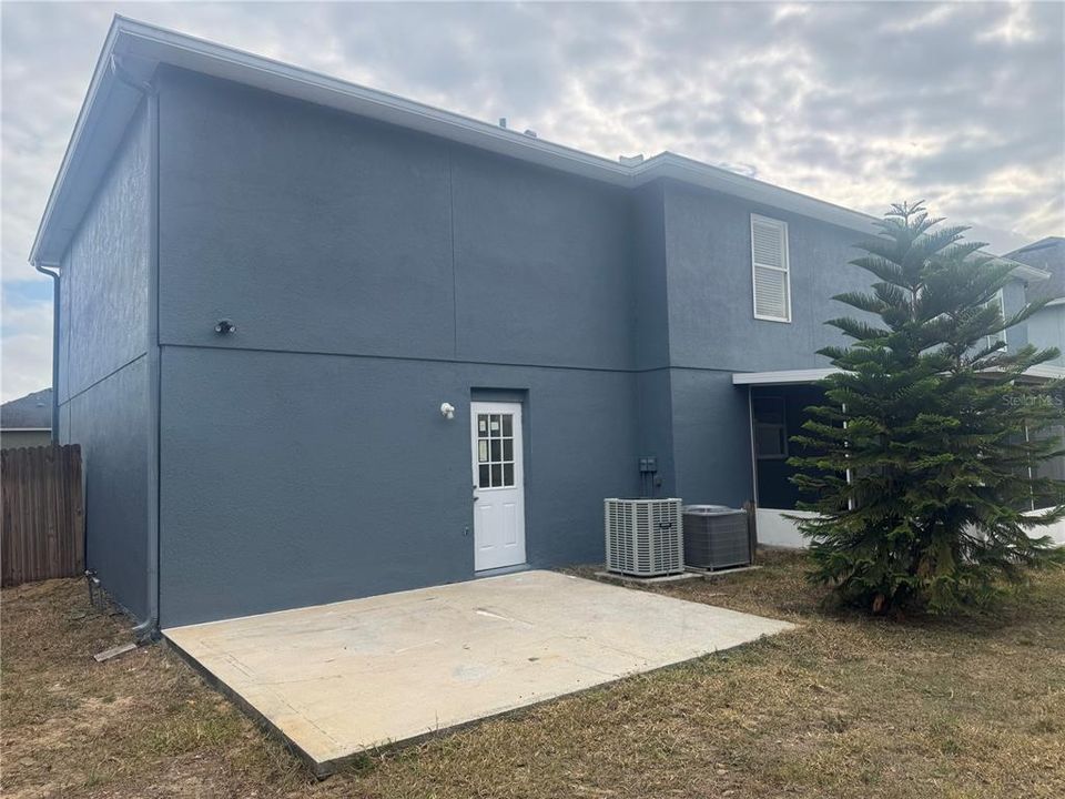 For Sale: $399,900 (5 beds, 2 baths, 2928 Square Feet)