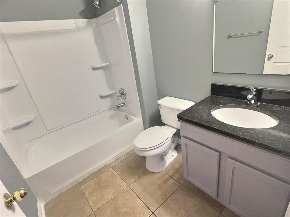 For Sale: $399,900 (5 beds, 2 baths, 2928 Square Feet)