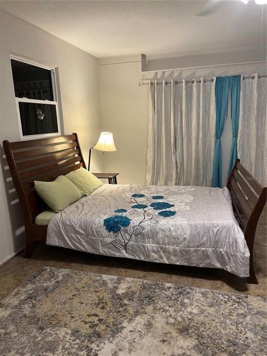 En Renta: $1,100 (1 camas, 1 baños, 300 Pies cuadrados)