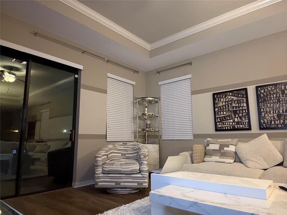 For Rent: $2,850 (3 beds, 1 baths, 290.56 Square Feet)