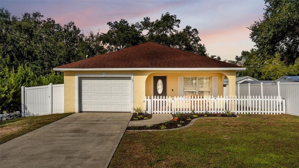 待售: $255,000 (3 贝兹, 2 浴室, 1198 平方英尺)