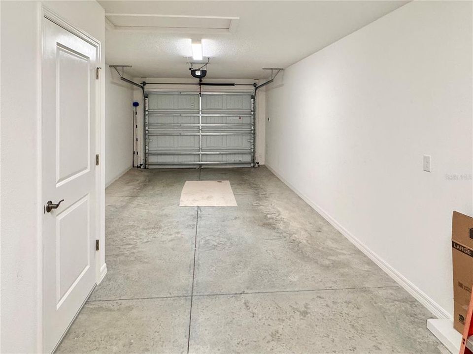 На продажу: $255,900 (2 спален, 2 ванн, 963 Квадратных фут)