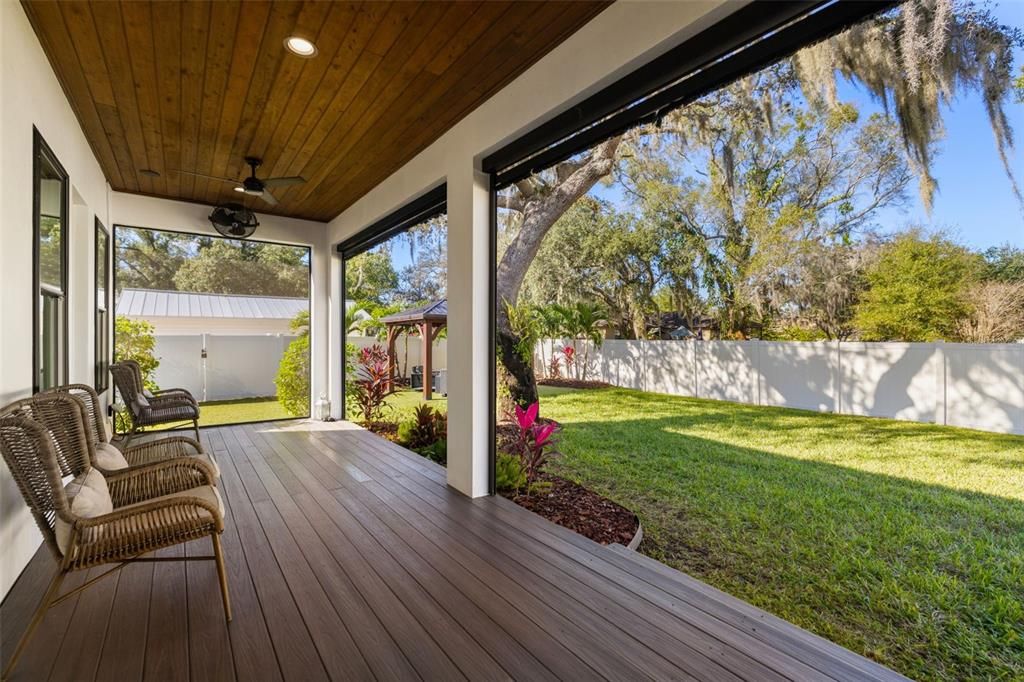 На продажу: $899,999 (4 спален, 3 ванн, 3040 Квадратных фут)