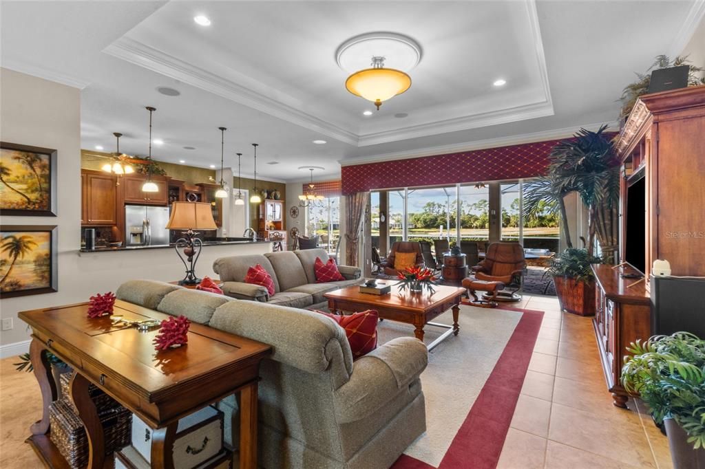 For Sale: $725,000 (3 beds, 3 baths, 2722 Square Feet)