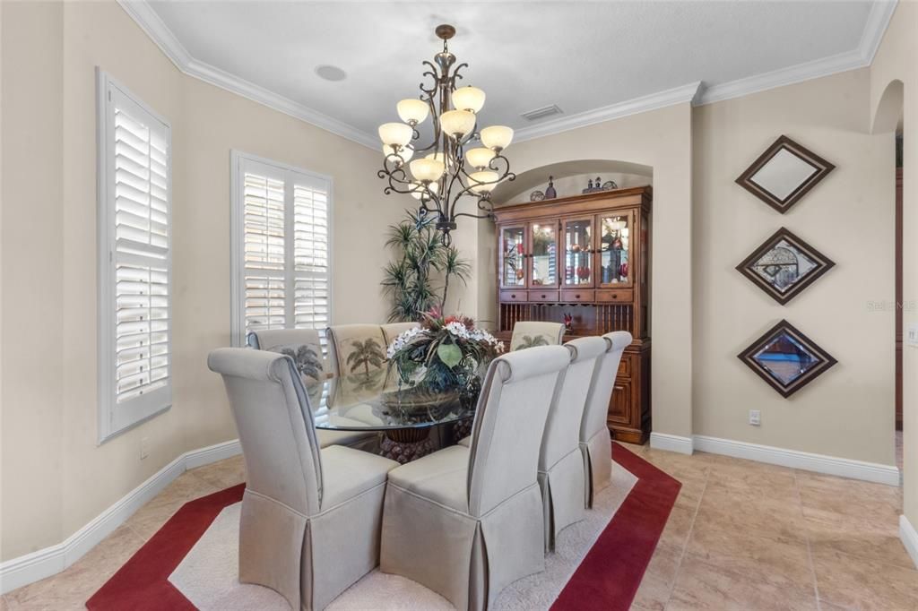 For Sale: $725,000 (3 beds, 3 baths, 2722 Square Feet)