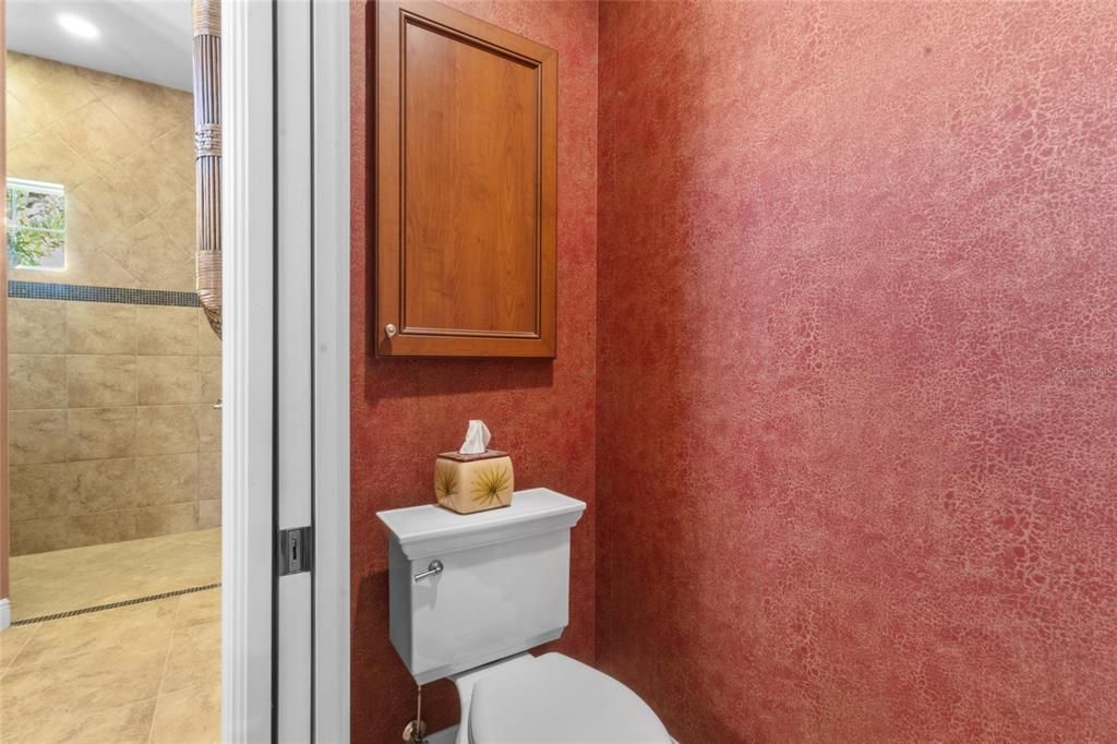 For Sale: $725,000 (3 beds, 3 baths, 2722 Square Feet)