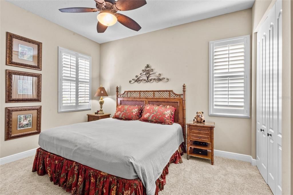 For Sale: $725,000 (3 beds, 3 baths, 2722 Square Feet)