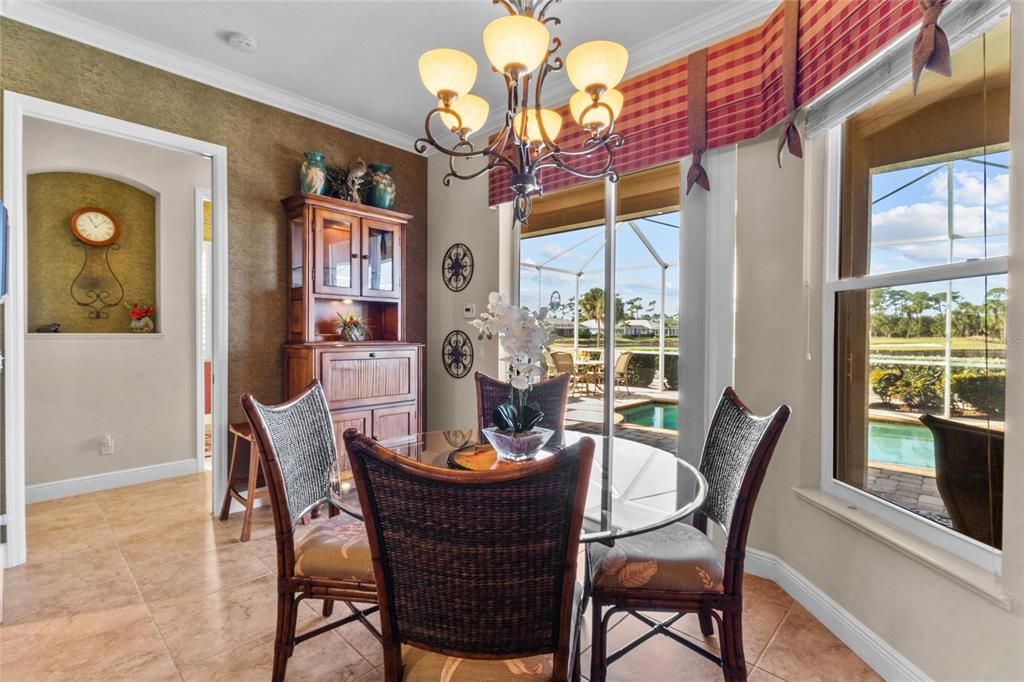 For Sale: $725,000 (3 beds, 3 baths, 2722 Square Feet)