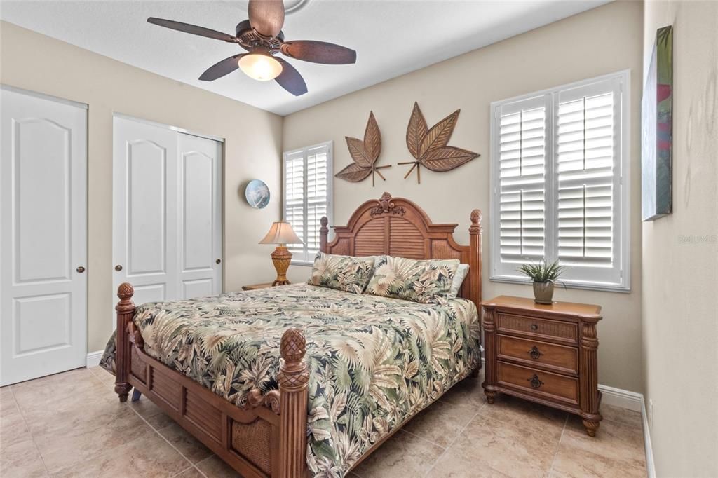 For Sale: $725,000 (3 beds, 3 baths, 2722 Square Feet)