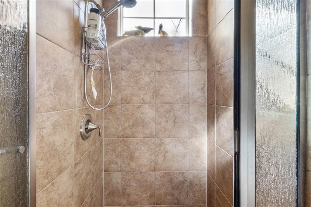 For Sale: $725,000 (3 beds, 3 baths, 2722 Square Feet)