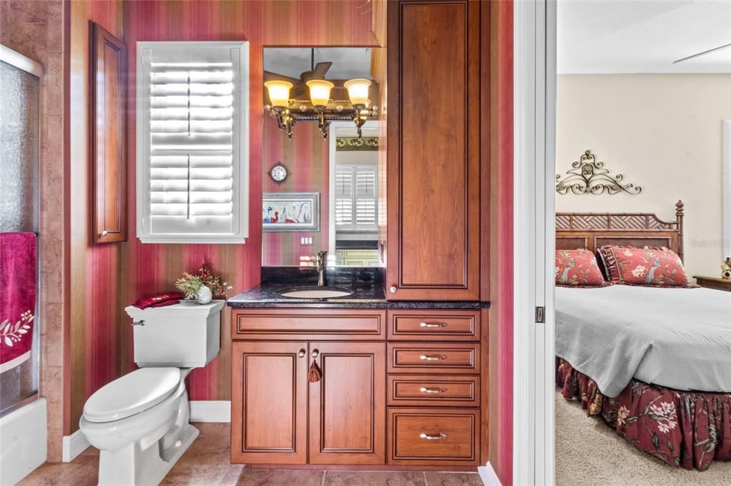 For Sale: $725,000 (3 beds, 3 baths, 2722 Square Feet)