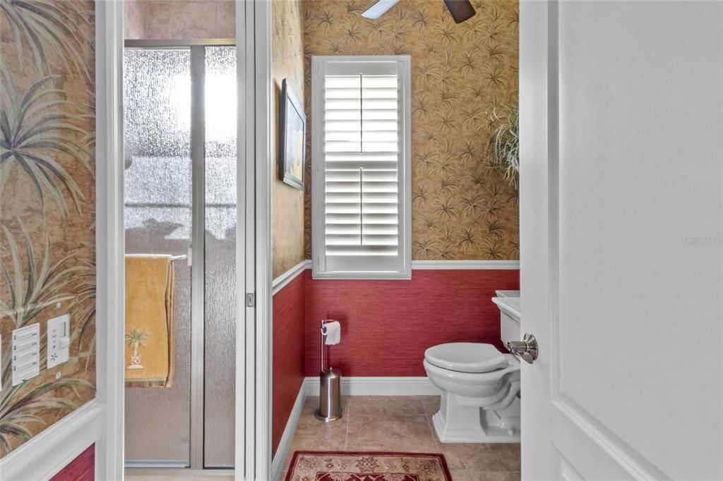 For Sale: $725,000 (3 beds, 3 baths, 2722 Square Feet)