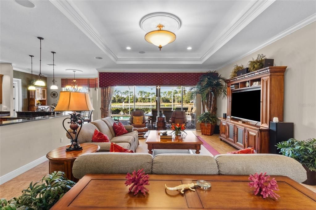 For Sale: $725,000 (3 beds, 3 baths, 2722 Square Feet)