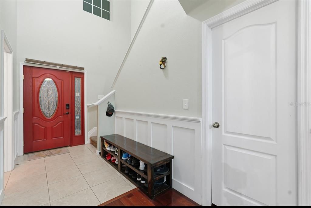 待售: $365,000 (4 贝兹, 2 浴室, 2159 平方英尺)