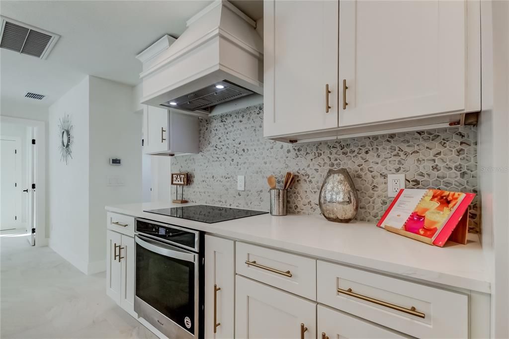 For Sale: $625,000 (4 beds, 2 baths, 1780 Square Feet)