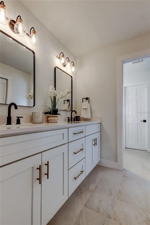 For Sale: $625,000 (4 beds, 2 baths, 1780 Square Feet)