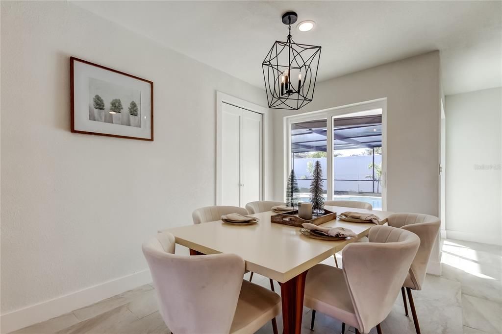 For Sale: $625,000 (4 beds, 2 baths, 1780 Square Feet)