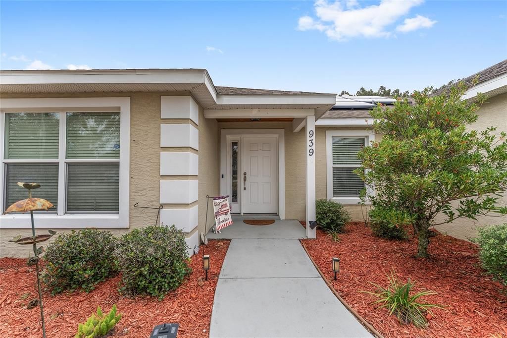 For Sale: $475,000 (6 beds, 0 baths, 2676 Square Feet)