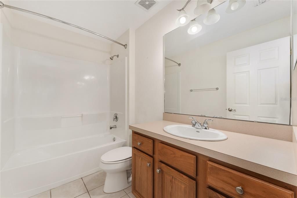 For Sale: $475,000 (6 beds, 0 baths, 2676 Square Feet)