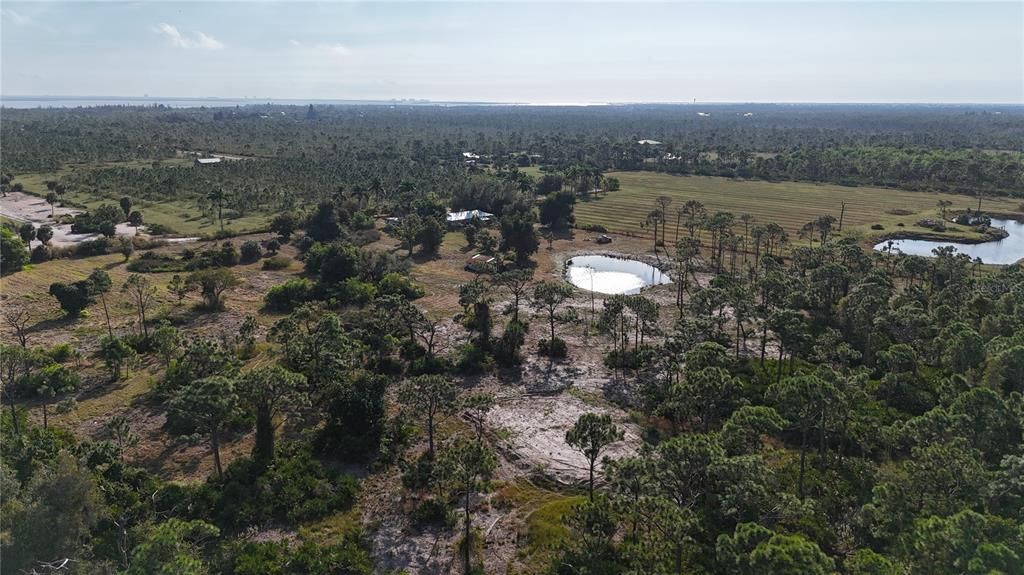 For Sale: $1,250,000 (3 beds, 2 baths, 1212 Square Feet)