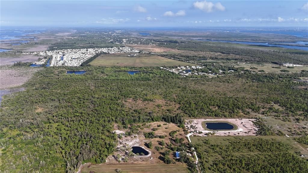 For Sale: $1,250,000 (3 beds, 2 baths, 1212 Square Feet)