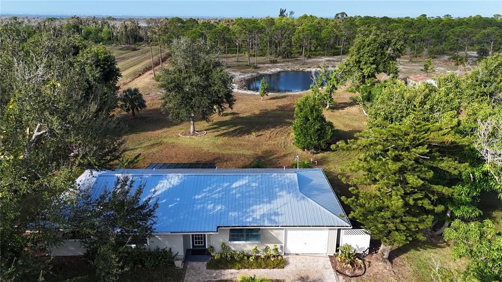 For Sale: $1,250,000 (3 beds, 2 baths, 1212 Square Feet)