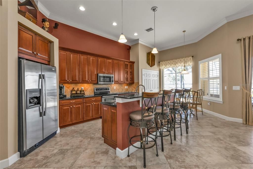 待售: $849,900 (3 贝兹, 3 浴室, 2430 平方英尺)