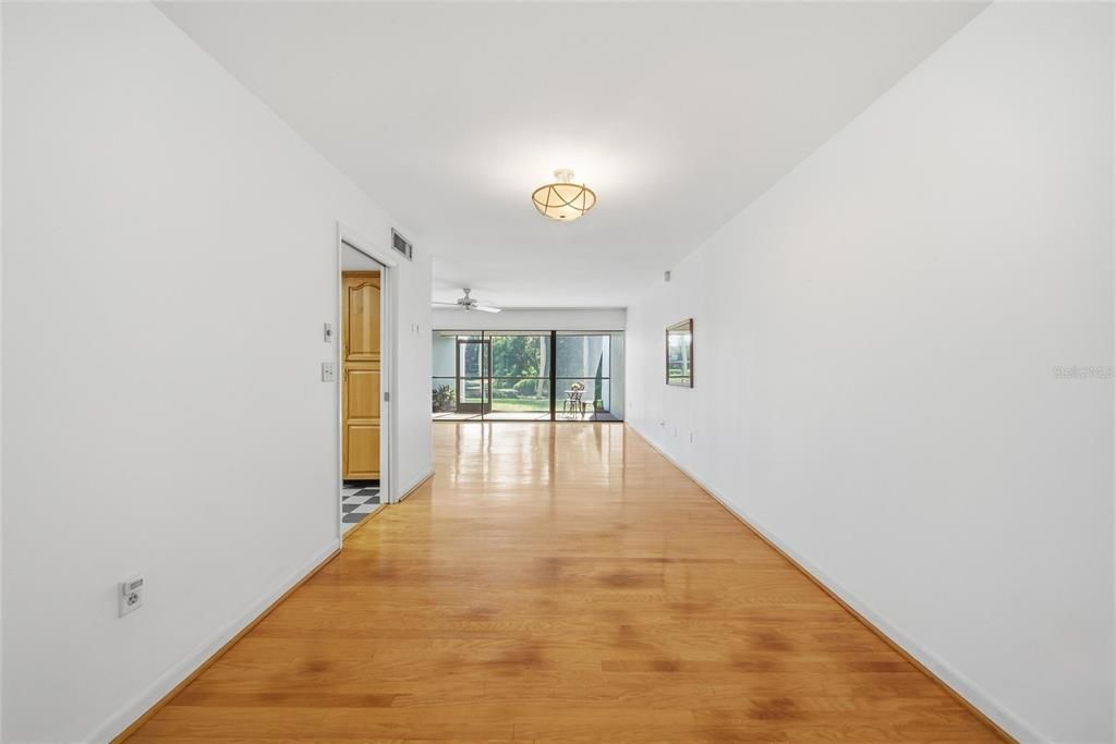 На продажу: $405,000 (3 спален, 2 ванн, 1752 Квадратных фут)