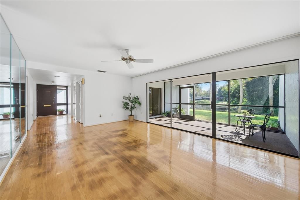 На продажу: $405,000 (3 спален, 2 ванн, 1752 Квадратных фут)