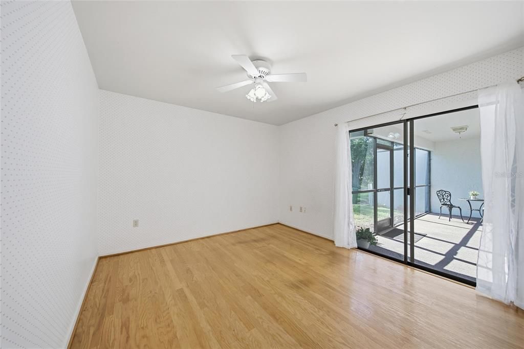 На продажу: $405,000 (3 спален, 2 ванн, 1752 Квадратных фут)