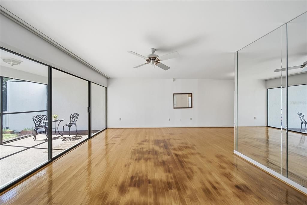 На продажу: $405,000 (3 спален, 2 ванн, 1752 Квадратных фут)