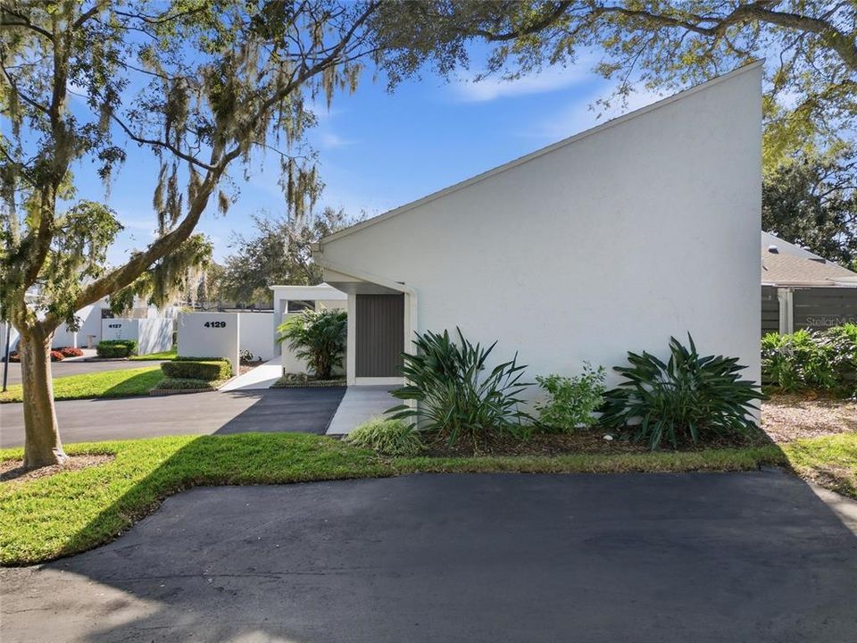 На продажу: $405,000 (3 спален, 2 ванн, 1752 Квадратных фут)